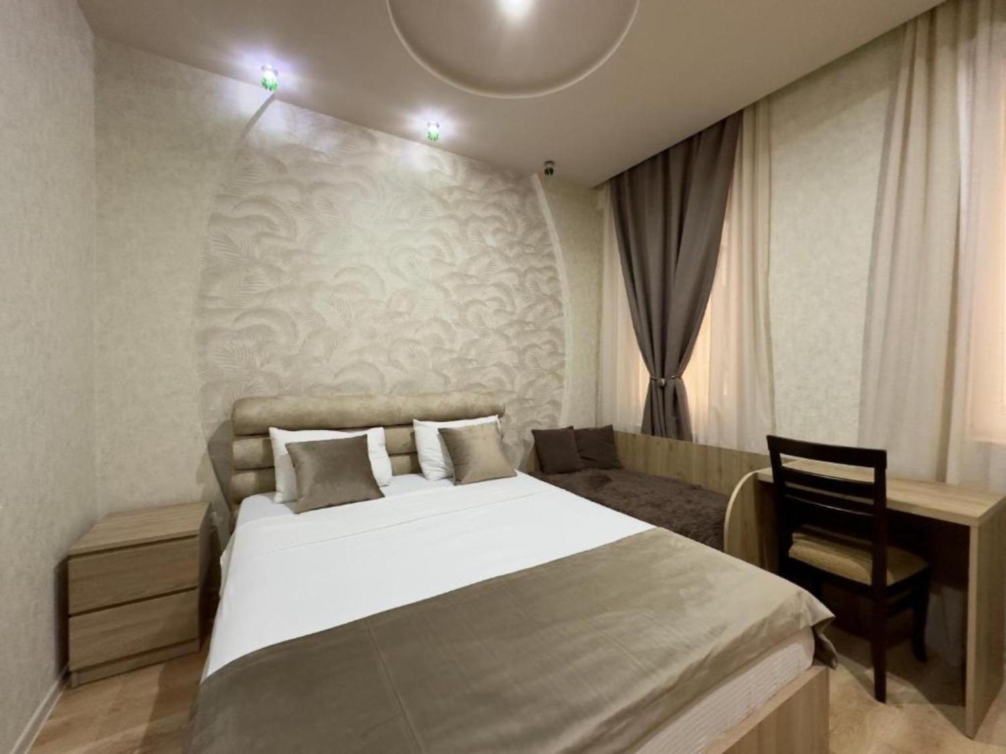 Grand Home Batumi Cameră foto