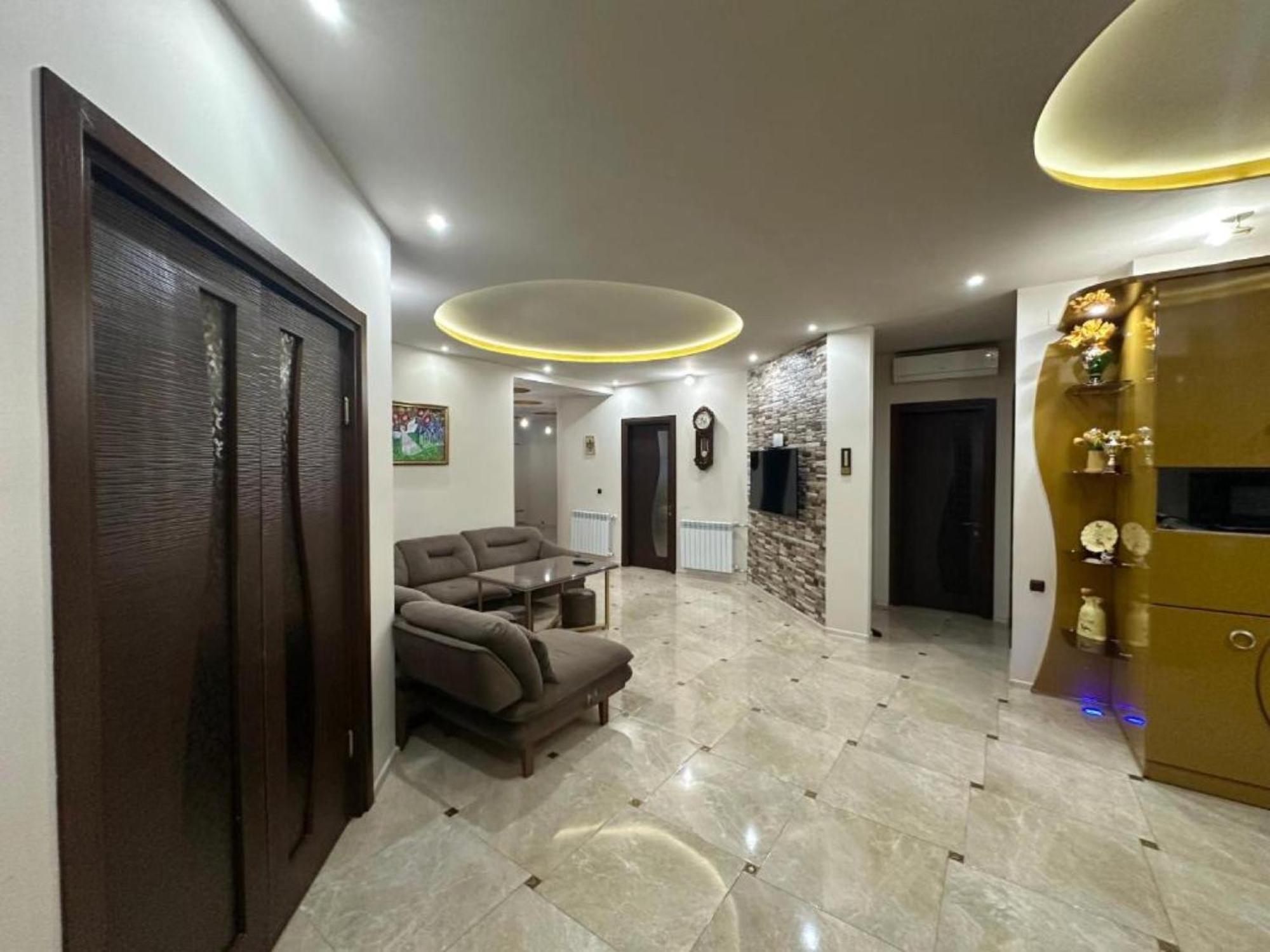 Grand Home Batumi Cameră foto